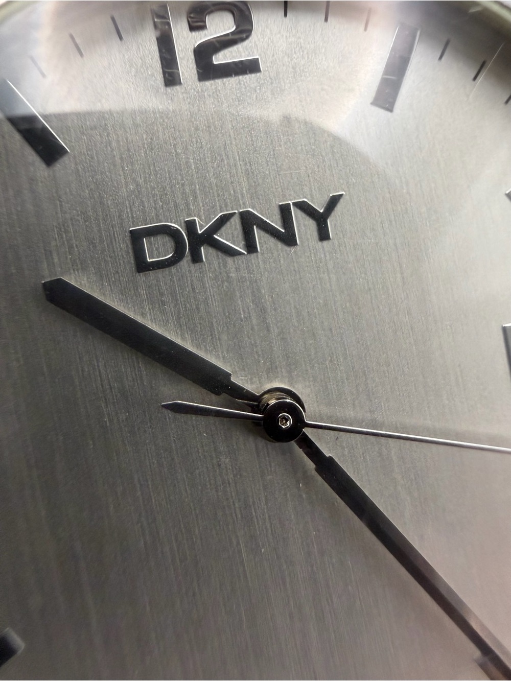 Authentic DKNY Stainless Steel Quartz Watch (Model: NY-1000)